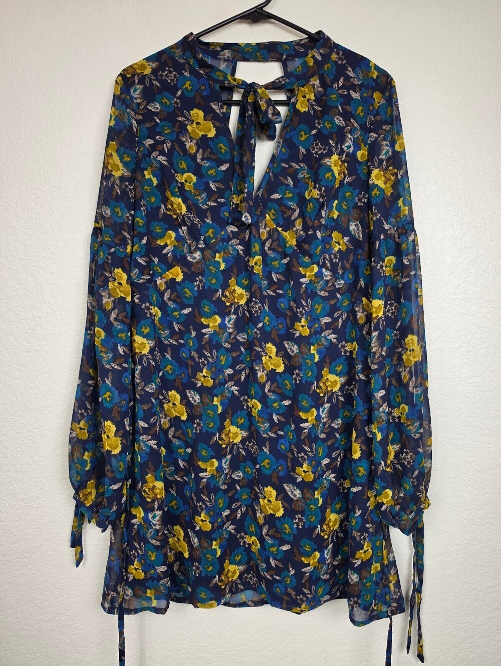 Anthropologie Band of Gypsies Floral Navy Tie Neck Blouse